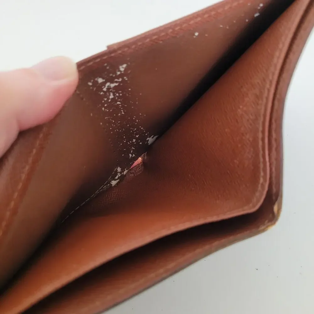 Vintage‎ Louis Vuitton Men's LV Brown Bi-Fold Leather Wallet Monogram Classic